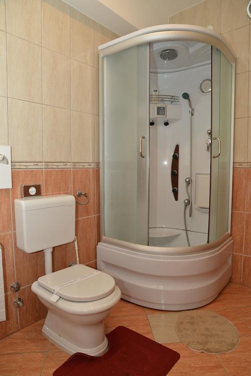Hotel Venezia Имотски Номер фото